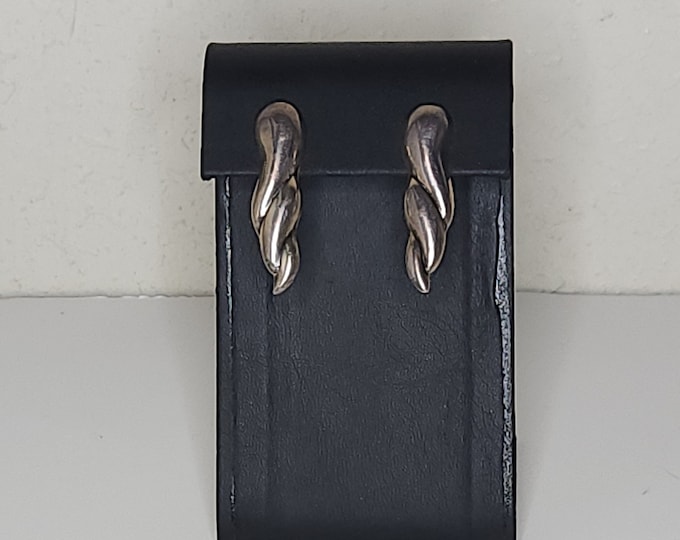 Vintage 925 Marked Sterling Twist Earrings C-9-43