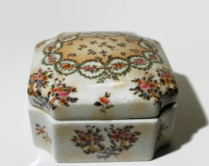 Royal Family China Square Tinket Box with Flower Wreaths and Crazed Glaze