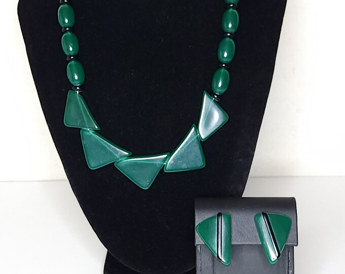 Vintage Avon Signed Green Lucite Art Deco 80's Revival Color Waves Necklace and Earrings Set B-5-68