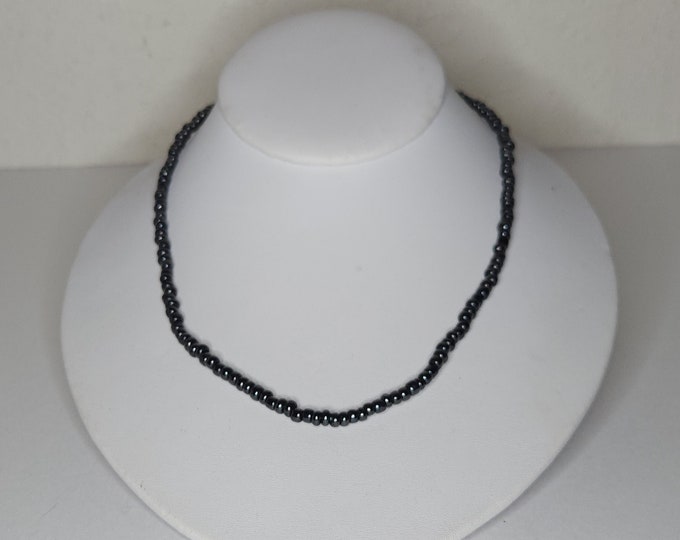 Vintage Black Metallic Seed Bead Necklace B-2-33