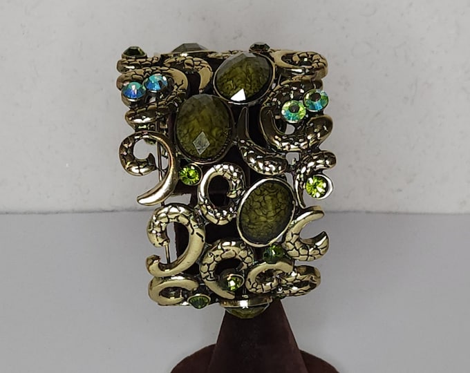 Vintage Gold Tone Swirls, Green Faceted Faux Stone and Blue AB Rhinestone Memory Wire Cuff Bracelet C-8-12