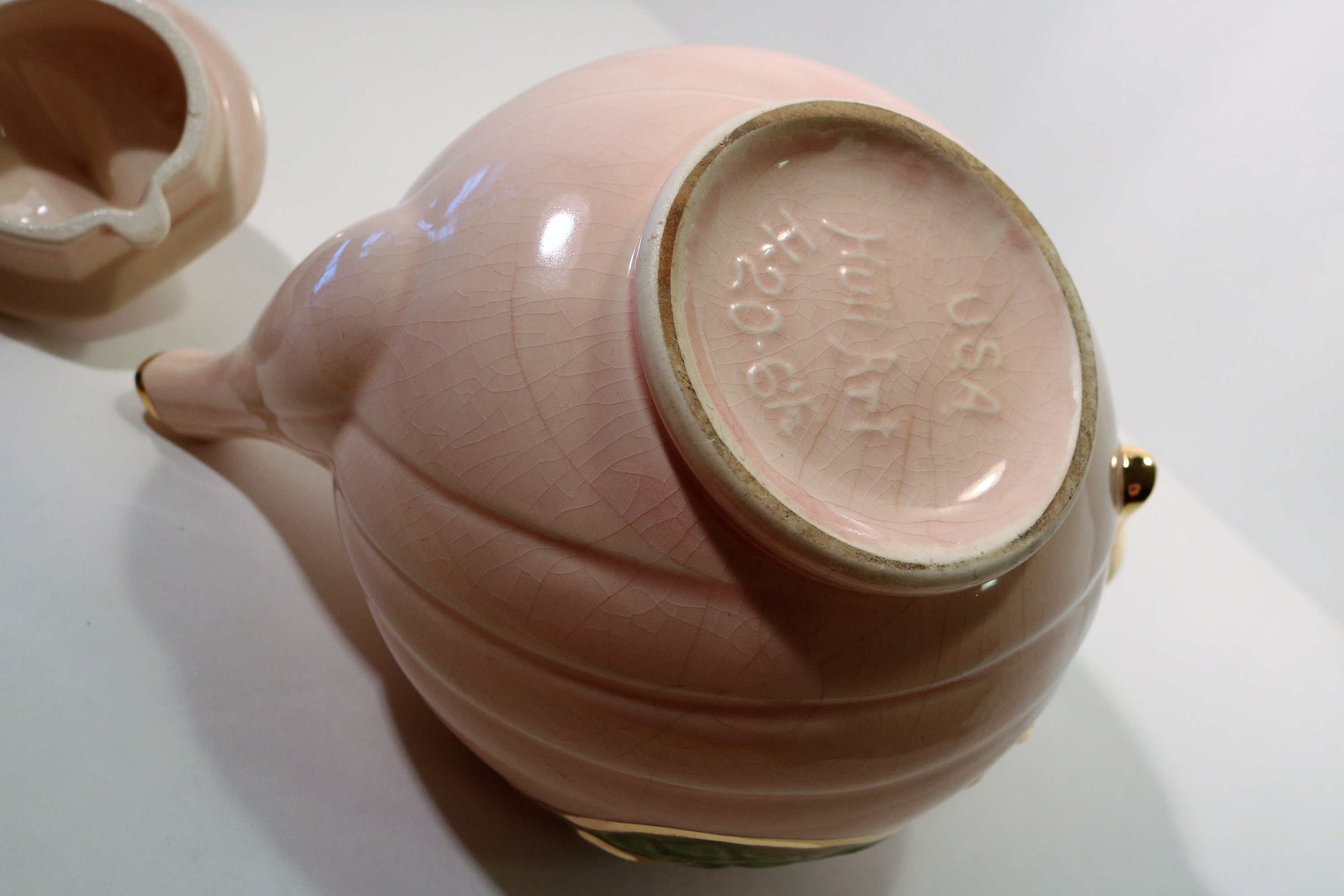 1940's Hull Art Pottery H20 6 1/2 New Magnolia (Blue Flower) Tea Pot