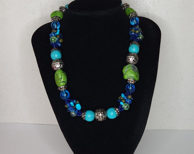 Vintage Blue, Green and Silver Tone Faux Turquoise and Glass Beaded Necklace D-3-42