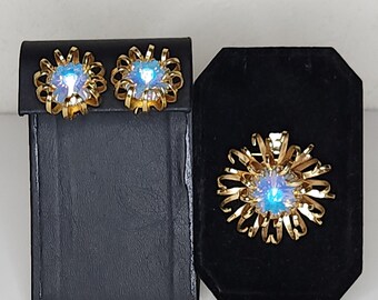 Vintage Sarah Coventry Signed 1960's Mystic Blue Opalescent Rivoli Rhinestones and Gold Tone Floral Brooch and Clip-On Earrings Set C-9-60