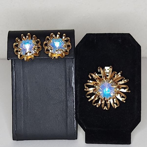 Vintage Sarah Coventry Signed 1960's Mystic Blue Opalescent Rivoli Rhinestones and Gold Tone Floral Brooch and Clip-On Earrings Set C-9-60