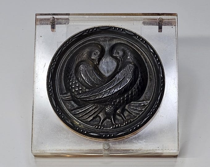 Vintage 1940s Coro Sterling Silver and Clear Lucite Doves Compact E-1-12