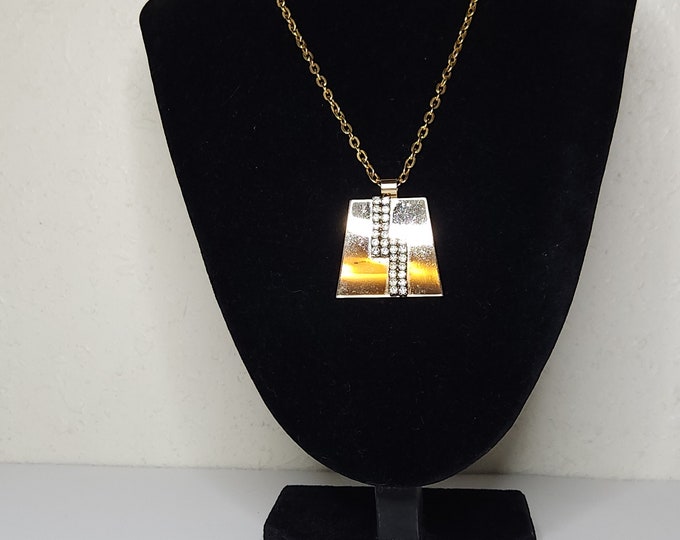 Vintage Gold Tone Trapezoid with Clear Rhinestone Zig Zag Pendant Necklace D-1-82