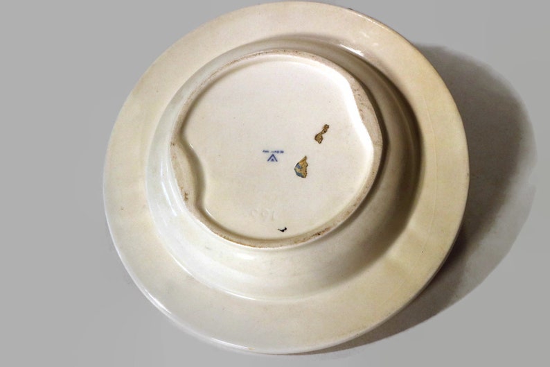 hummel ashtray boy with bird