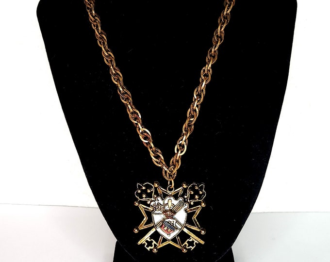 Vintage Gold Tone Heraldic Shield Maltese Cross Pendant Necklace D-4-47