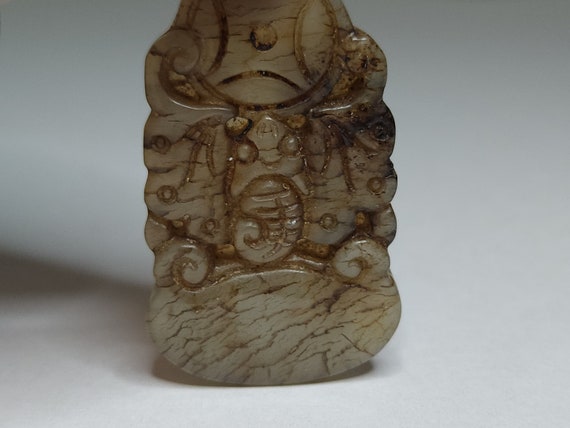 ヴィンテージ ネフライト 翡翠 彫刻 象ペンダント B-4-91 - Etsy 日本