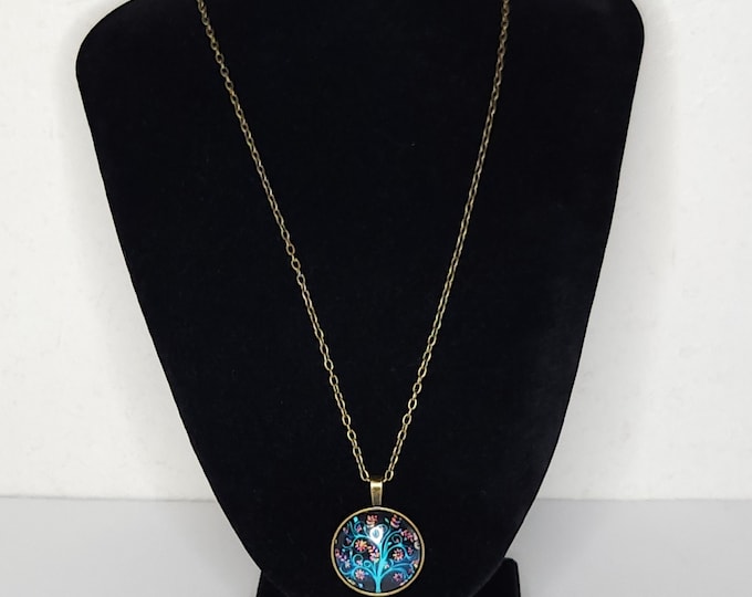 Vintage Blue Tree of Life Image with Glass Cabochon in Bronze Tone Circle Pendant Necklace D-1-2