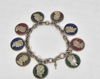 Vintage Crown Trifari Enameled Coin Charm Dangle Bracelet Gold Tone sz 7.25 D-5-27