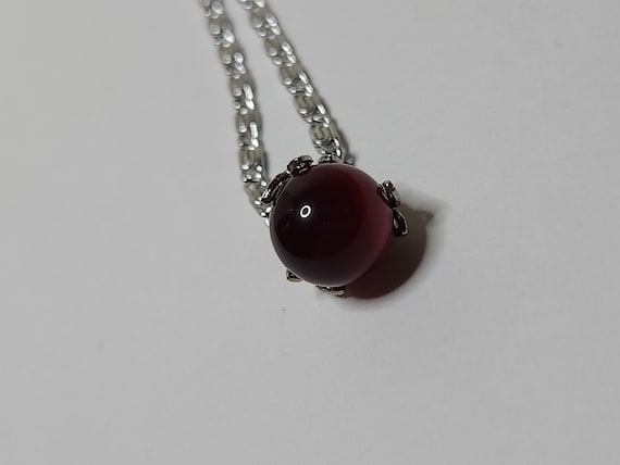 Vintage Dark Red Moonglow Round Bead Pendant with… - image 6
