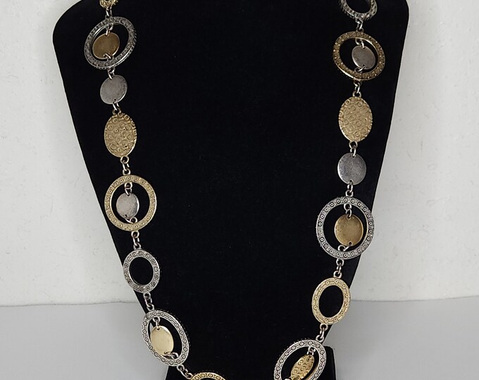 Premier Design Signed Silver Tone and Gold Tone Circle and Oval Link Necklace with Toggle Clasp C-9-75