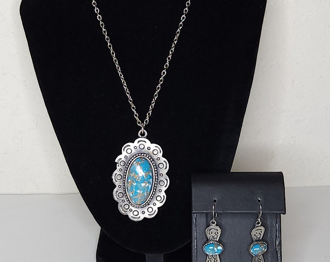 Vintage 1970's Silver Tone and Faux Turquoise Oval Pendant Necklace and Matching Earrings Set C-6-32