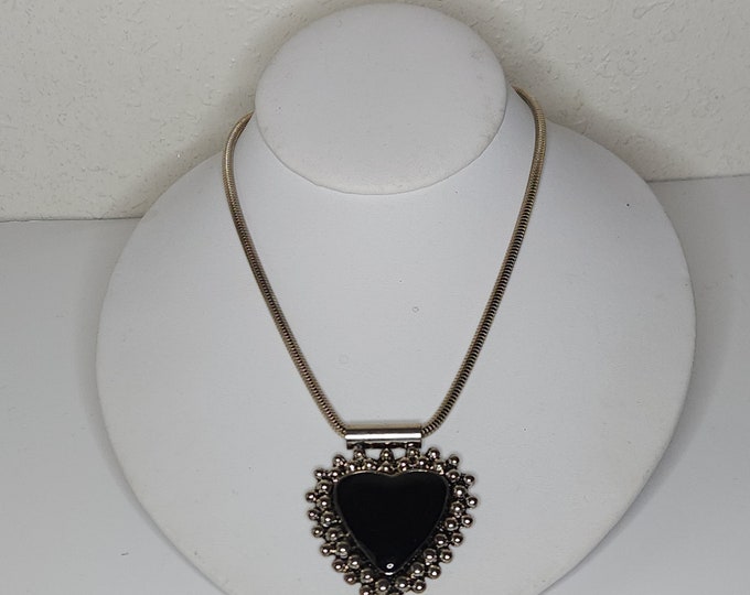 Vintage Silver Tone and Black Enamel Heart Pendant on Tube Chain Necklace B-9-69