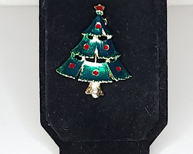 Vintage Gold Tone Christmas Tree Brooch Pin with Metallic Green Enamel and Red Dots B-4-15