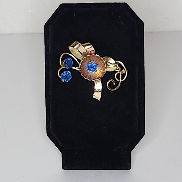 Vintage Harry Iskin Signed 10K Gold Plated Floral Brooch with Blue Hexagon Rhinestones B-5-33