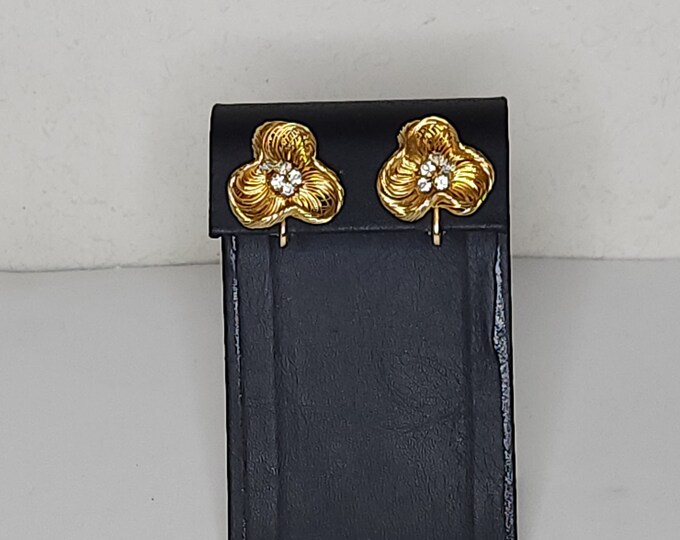 Vintage Gold Tone Wire Flowers with Clear Rhinestones Clip-On Earrings C-7-22