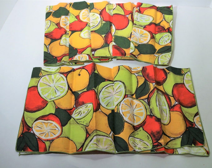 6 Vintage Bright and Bold Citrus Mixed Fruit Cotton Dinner Napkins