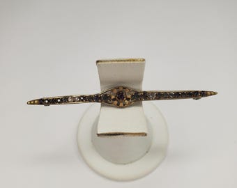 Antique Gold-Tone Bar Brooch with Amethyst Glass and Rhinestones D-6-57