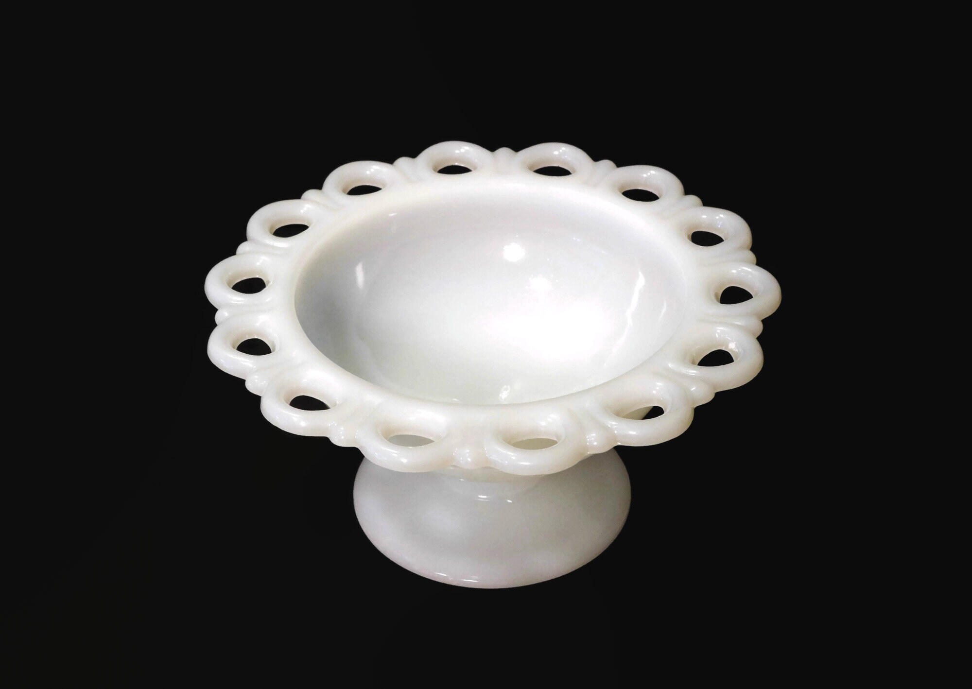 Anchor Hocking Old Colony Milk Glass Lacey Open Edge Compote Nut Dish