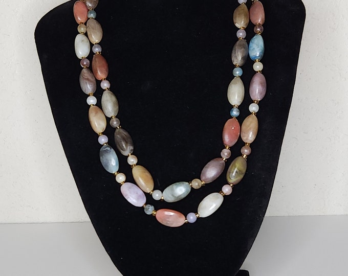 Vintage Multicolor Faux Stone Beaded Necklace B-1-77