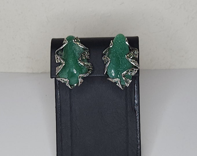 Vintage Jade and Silver Tone Clip-On Earrings B-9-83