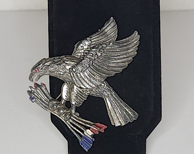 Vintage 1940's Coro Book Piece Eagle with Arrows Brooch Pin B-5-83