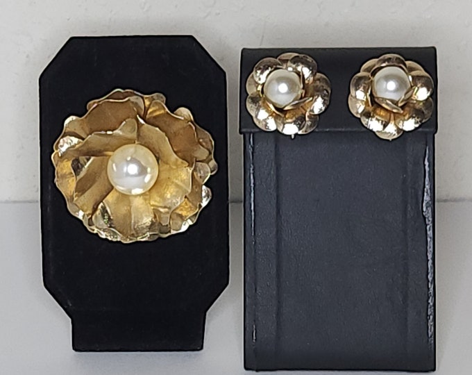 Vintage Gold Tone and Faux Pearl 3-D Flower Brooch and Clip-On Earrings Set D-2-96