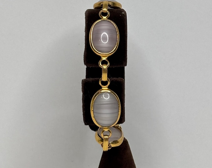 Pretty Sarah Coventry Gold Tone with White Pearl and Punk Striped Glass Cabchons and Safety Chain Size 6.25-8.25 D-8-19