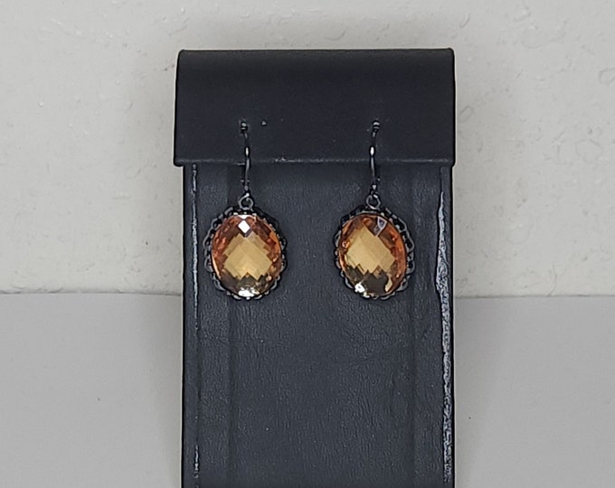 Vintage Joan Rivers Signed Gunmetal Tone and Orange Faceted Oval Rhinestone Dangle Earrings C-7-56