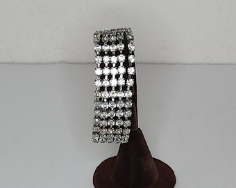 Vintage 5 Row Silver Tone and Clear Rhinestone Cup Chain Bracelet C-9-98