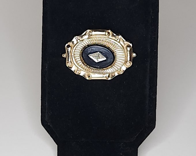Vintage Coro Signed Faux Onyx with Real Diamond Chip Center Stone Brooch Pin A-6-96