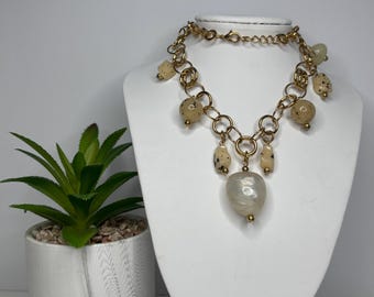 Gold Tone Faux Speckled Stone and Faux Shell Dangle Necklace 19” to 20” D-7-93