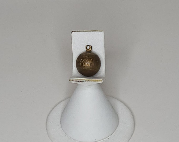 Vintage 1930's Dizzy Deans Winners Brass Cracker Jack Prize/Premium Pendant/Charm A-9-70