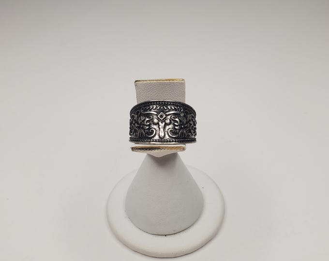 Costume Sliver-Tone Western Style Steer and Flower Ring Size 8 D-6-34