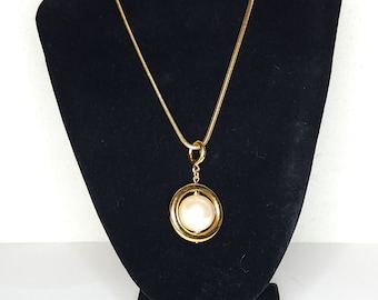 Vintage Napier Signed Gold Tone and Large Faux Pearl Spinner Necklace B-1-12
