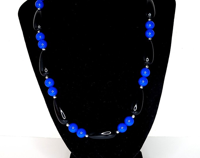Vintage Nice Quality Blue Round and Black Teardrop Plastic Beaded Necklace with Silver Tone Spacer Beads D-3-52