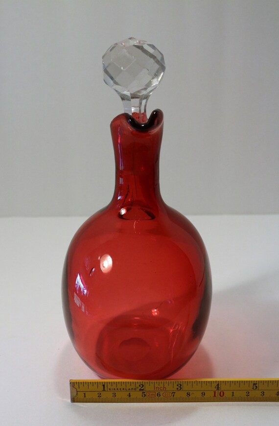 ビクトリアン ボヘミアン クランベリー ウォーター ワイン スピリッツ