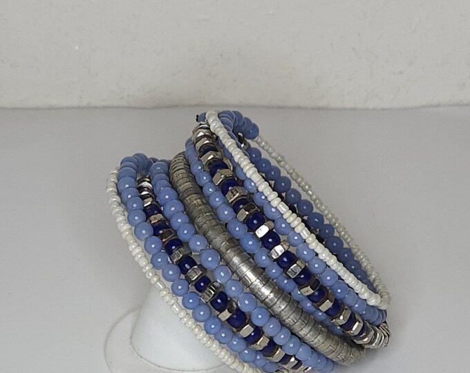 Vintage Silver Tone, Light Blue, Dark Blue, and White Beaded Memory Wire Wrap Bracelet C-2-6