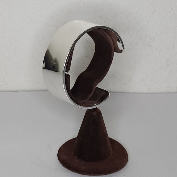 Vintage Abercrombie & Fitch Signed Silver Tone Cuff Bracelet C-8-20