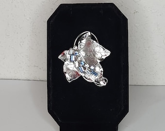 Vintage Sterling Silver Marked Leaf Brooch Pin with Clear and Blue Rhinestones D-4-2