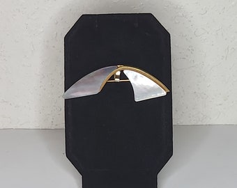 Vintage Ges. Gesch. Signed Gold Tone and Two Tone Mother Of Pearl Arch Brooch Pin D-4-76
