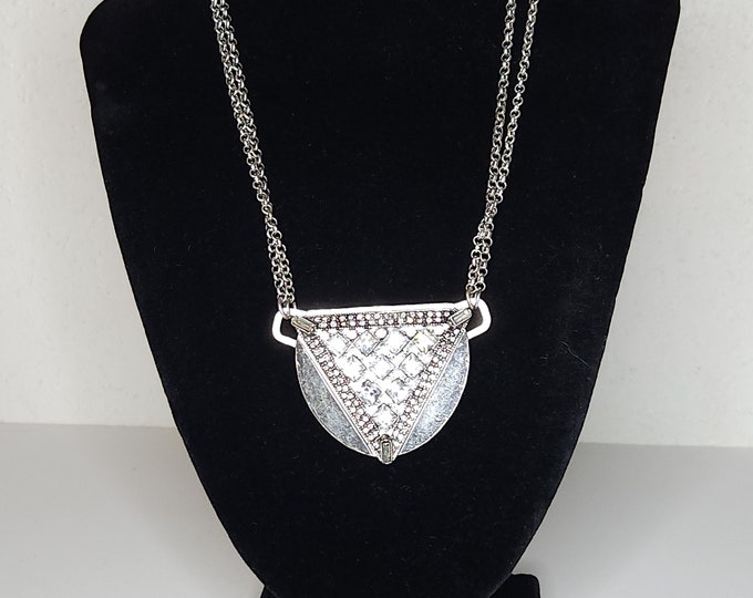 Vintage Etc! Signed Silver Tone Rounded Triangle Rhinestone Pendant Necklace A-8-51