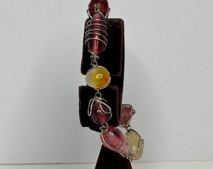 Artisan Wire Wrapped Cranberry Art Glass and Stone Silver Tone Toggle Clasp Size 6 3/4” Bracelet D-8-32