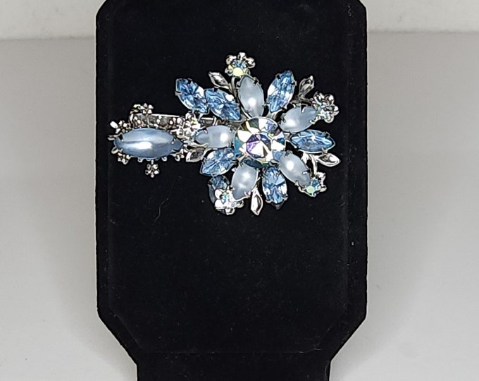 Vintage Frosted & Iridescent Blue Rhinestone Flower Brooch Pin A-9-48