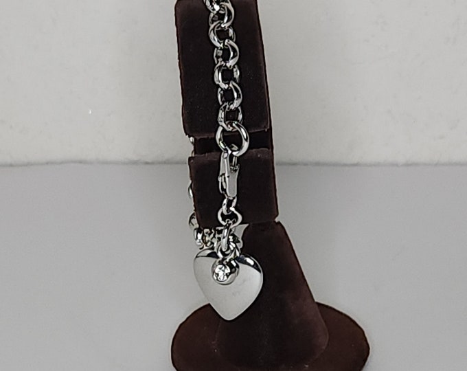 Vintage Silver Tone Rolo Link Chain Bracelet with Heart Dangle Charm C-9-26