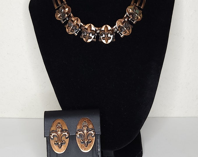 Vintage Renoir-like Copper Fleur de Lis Link Choker Necklace and Screw Back Earrings Set C-6-52