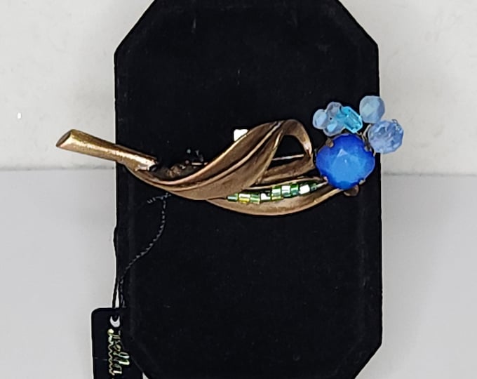 Vintage Bella Rosa Gold Tone and Blue Rhinestone Floral Brooch Pin with Tag C-7-72